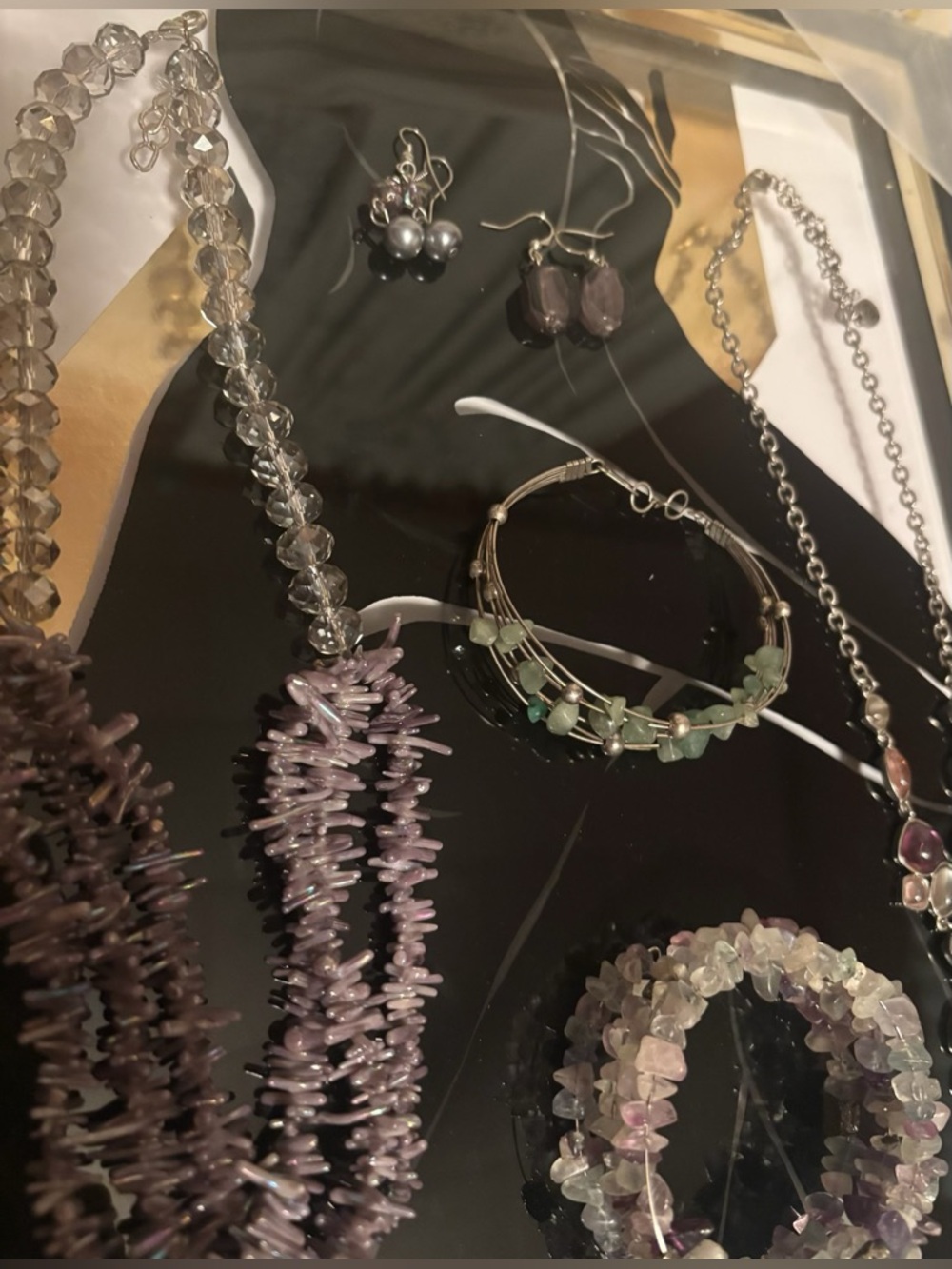 2 Necklaces, 2 Gemstone Bracelets, and 2 pairs of Earrings #121 - Picture 4 of 16